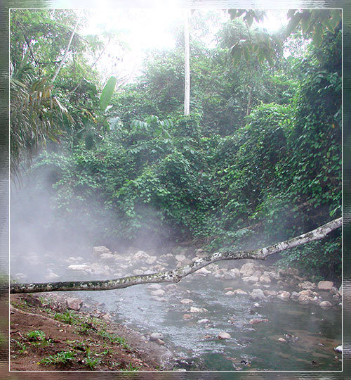 Río Aguas Calientes